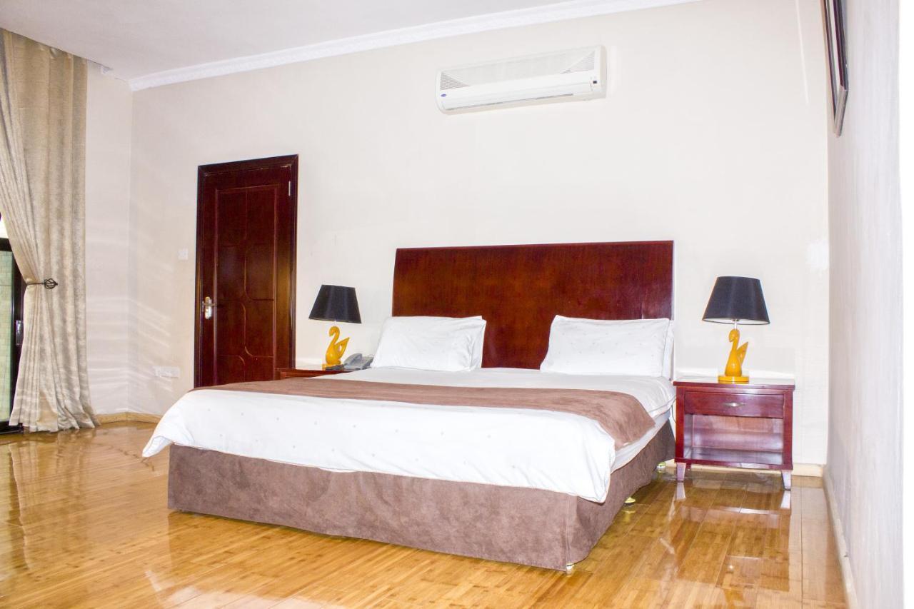 Icon Hotel Chingola Cameră foto